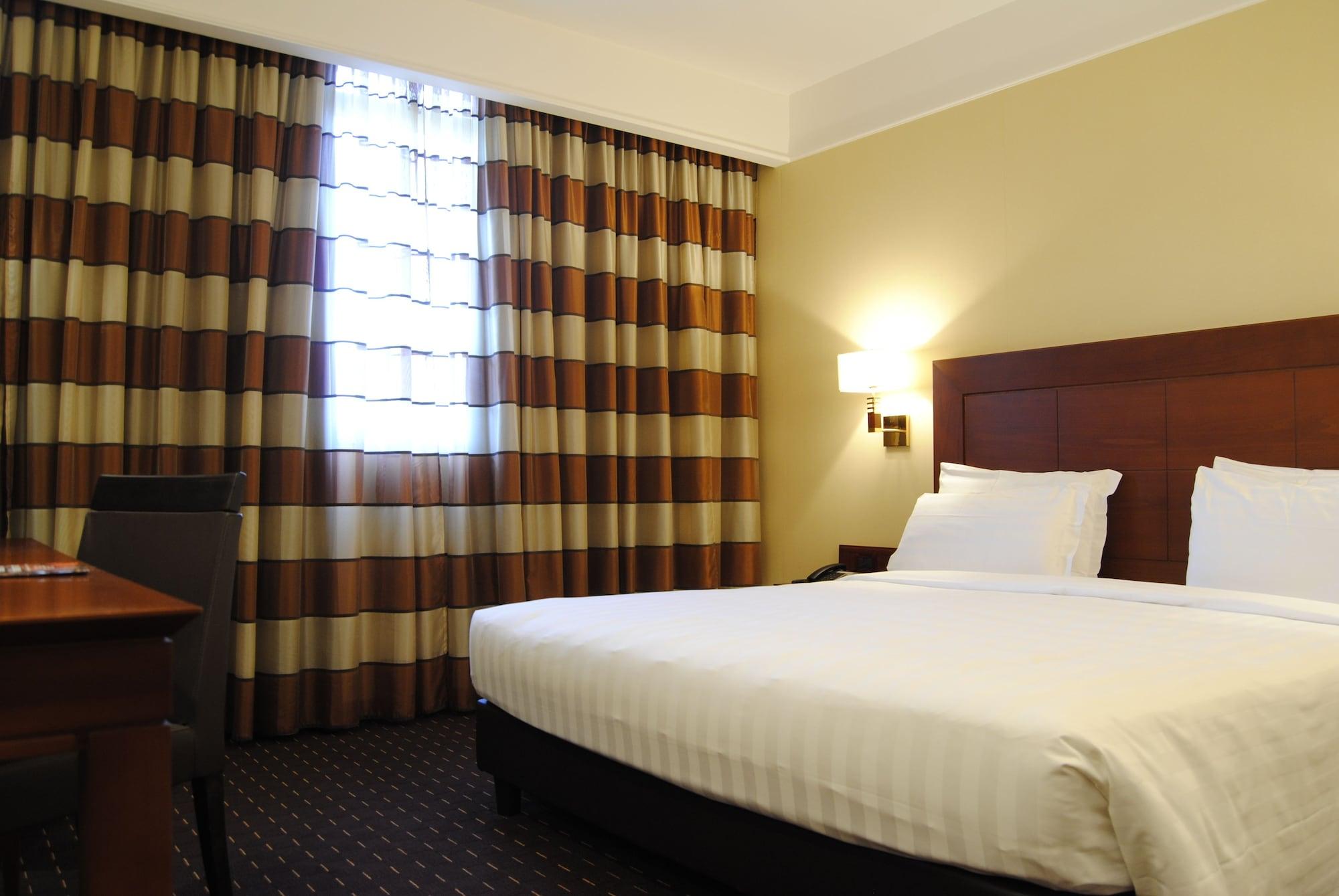 Hotel Capannelle Roma Esterno foto