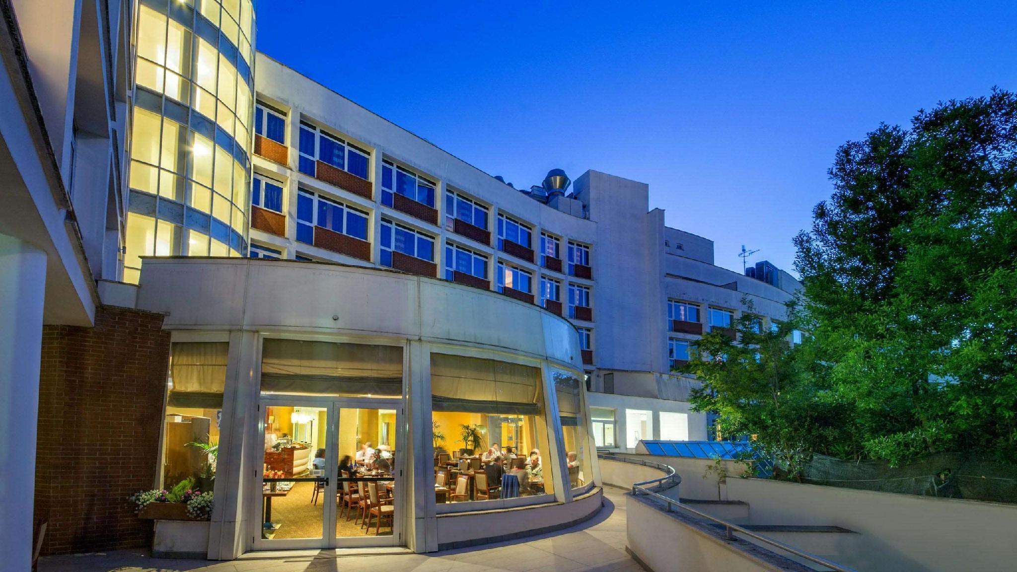 Hotel Capannelle Roma Esterno foto