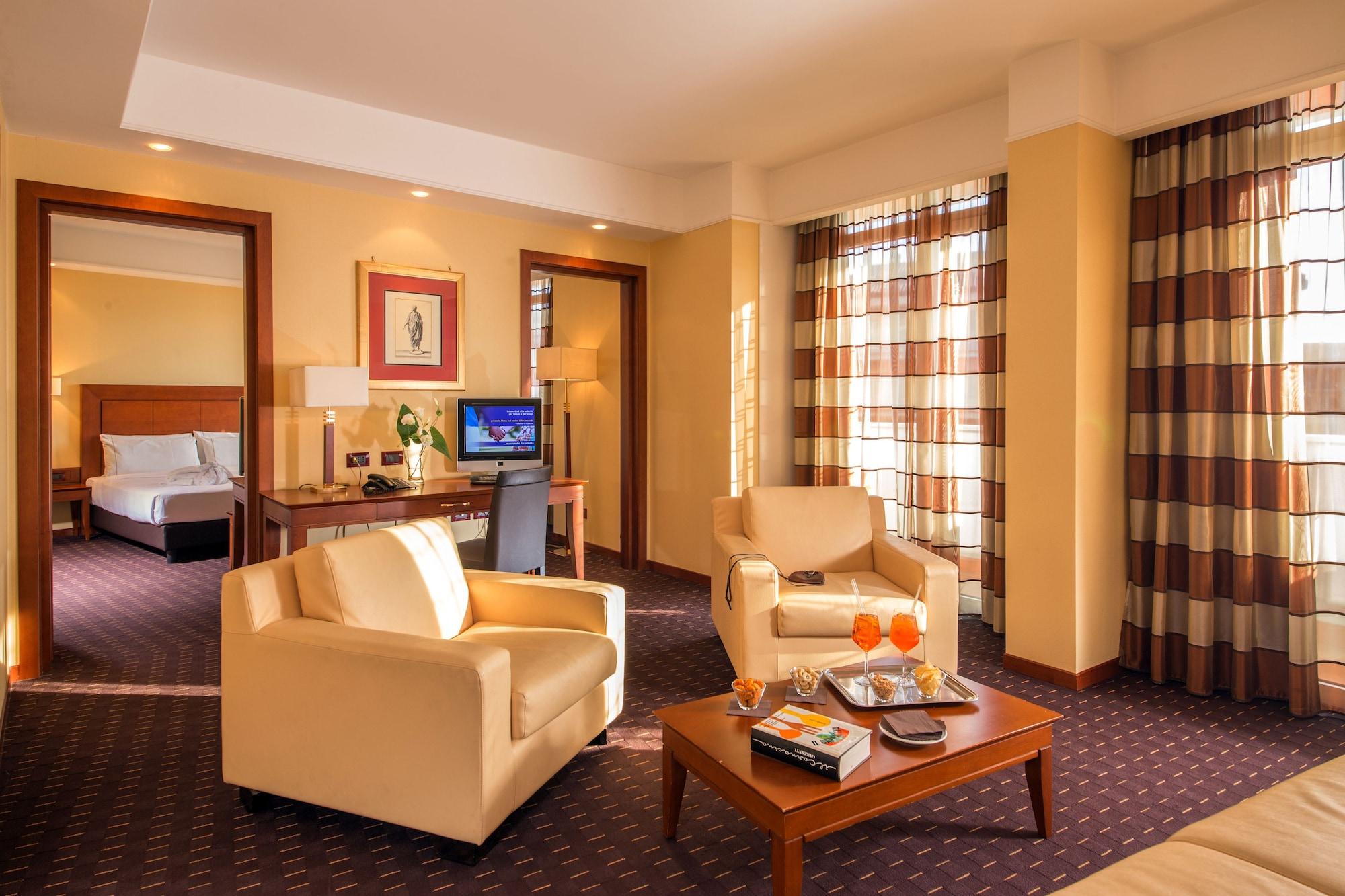 Hotel Capannelle Roma Esterno foto